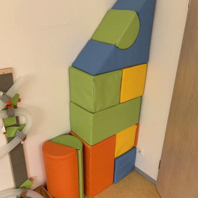 große Schaumstoffbausteine